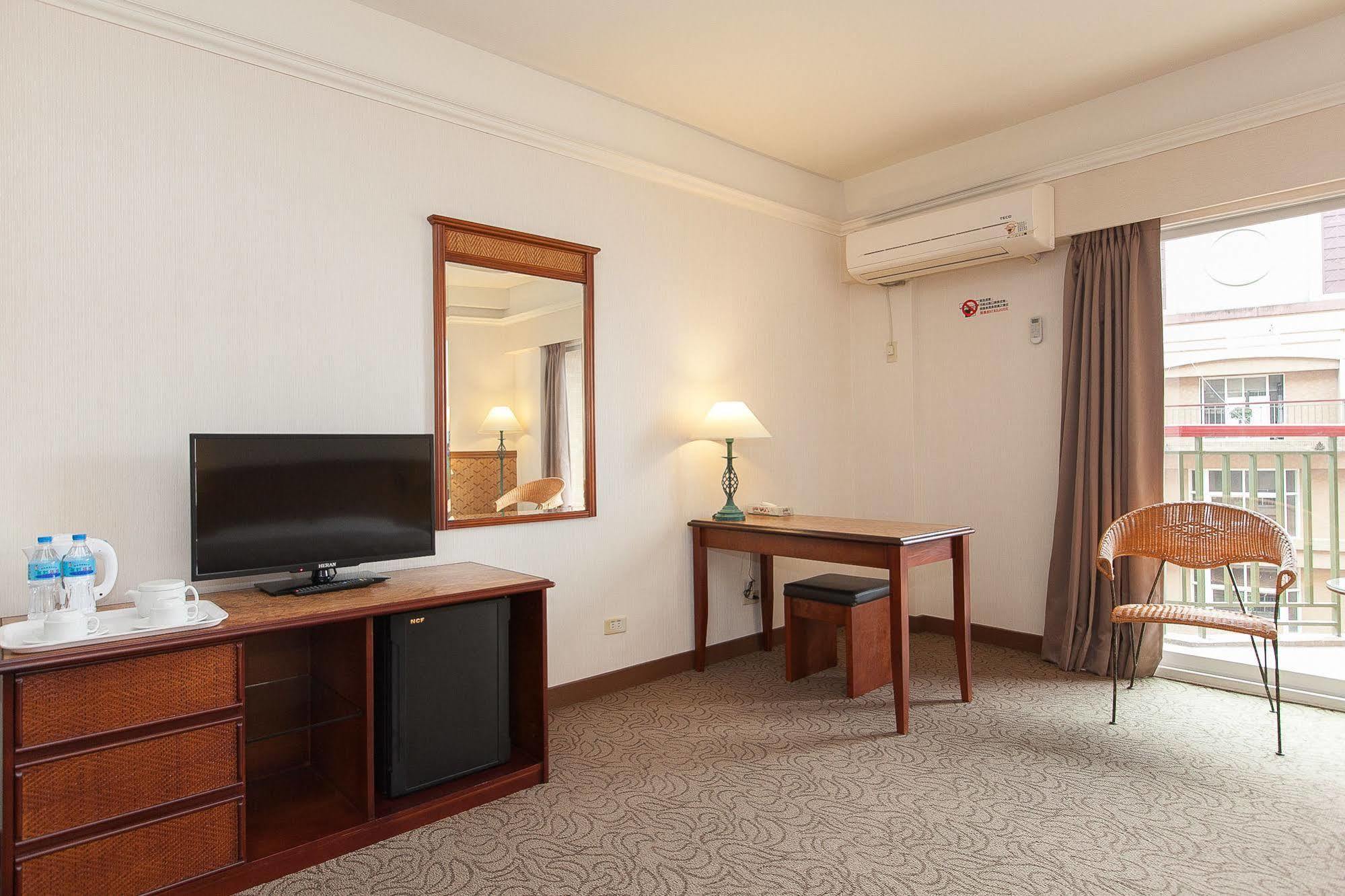 Hoya Hotel Wenquan Exterior foto